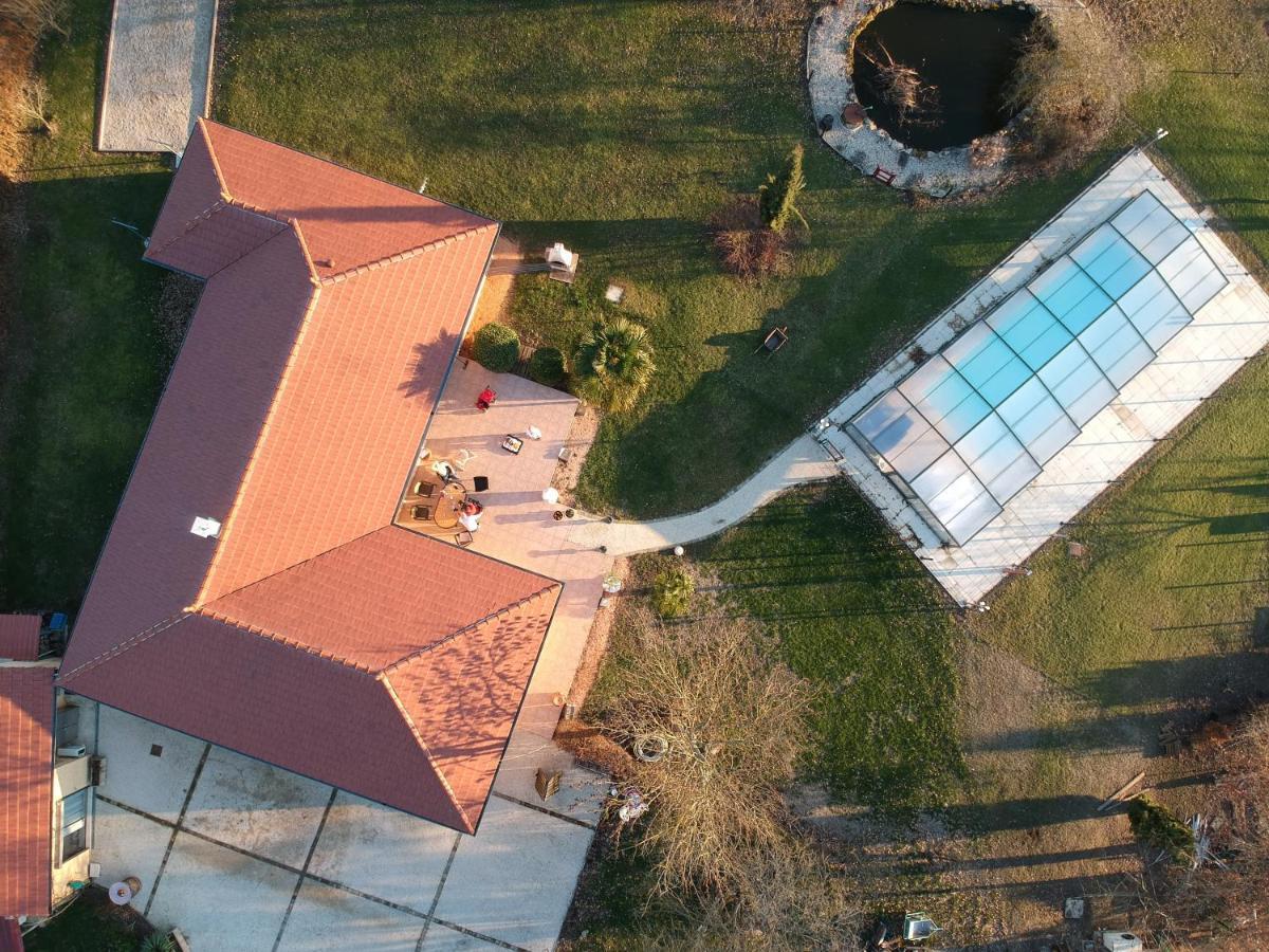 Alaguyauder Le Studio Chatillon-sur-Broue Zewnętrze zdjęcie